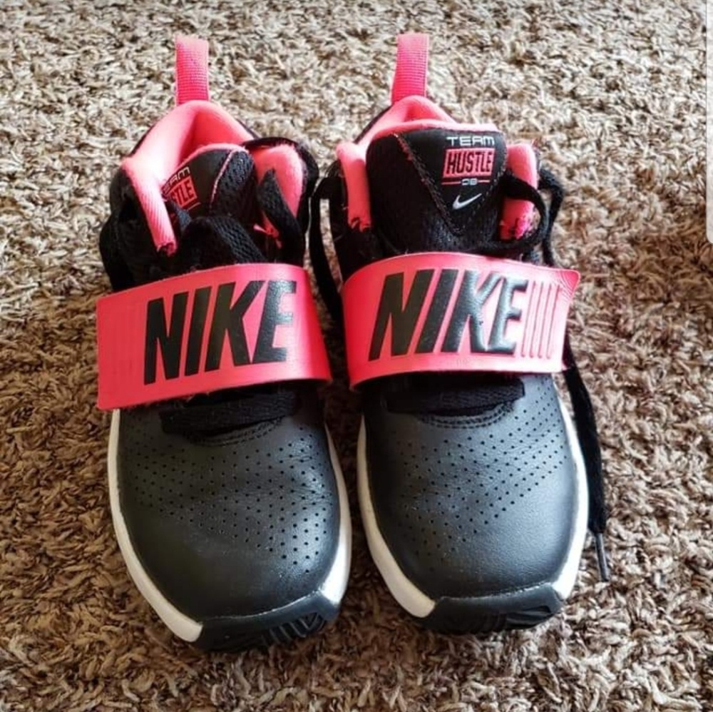 Girls Nike basketball shoes